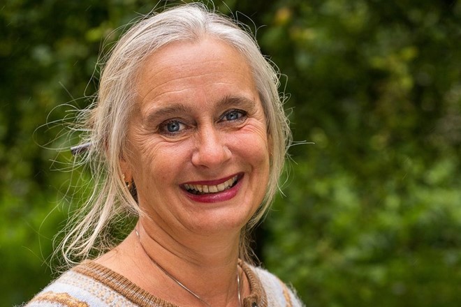 Georgine Somer